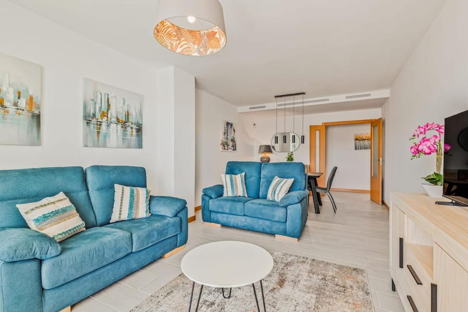Casa Feliz - 3 bed Apartment nr Estepona Town Apartment in Estepona