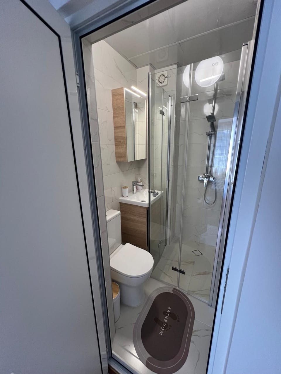 Toilet, Bathroom