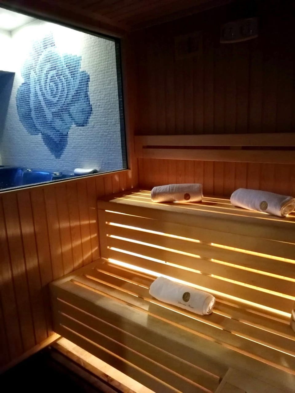 Day, Sauna, On site