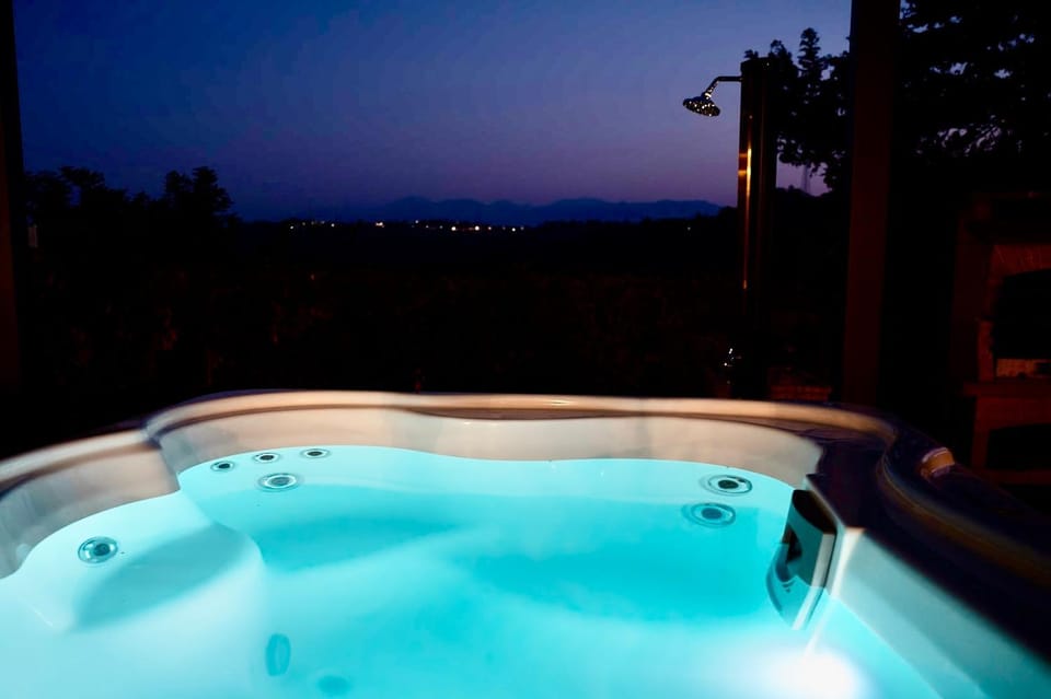 Hot Tub
