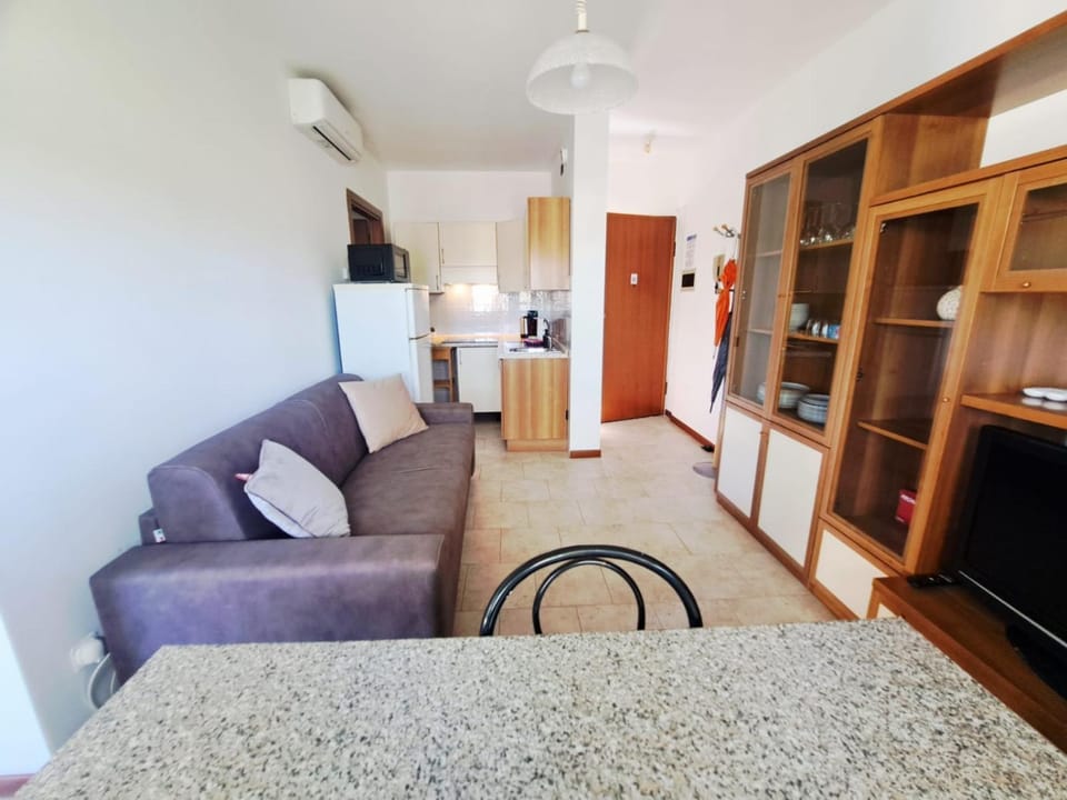 Sunny Terrace Apartments by Quokka 360 - Around Como Apartment in Como