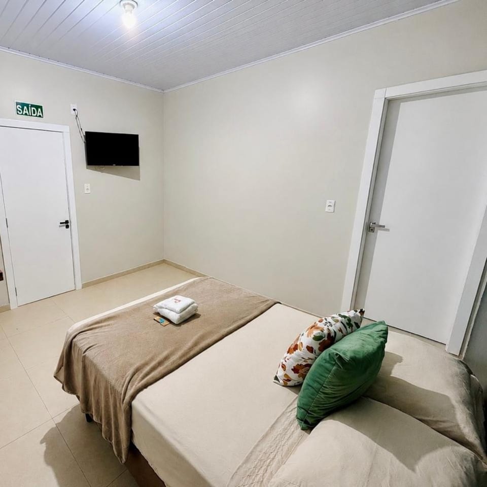 TV and multimedia, Photo of the whole room