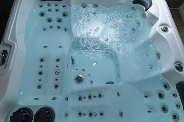 Bulle d'Evasion Jacuzzi Love room Apartment in Bourgogne-Franche-Comté