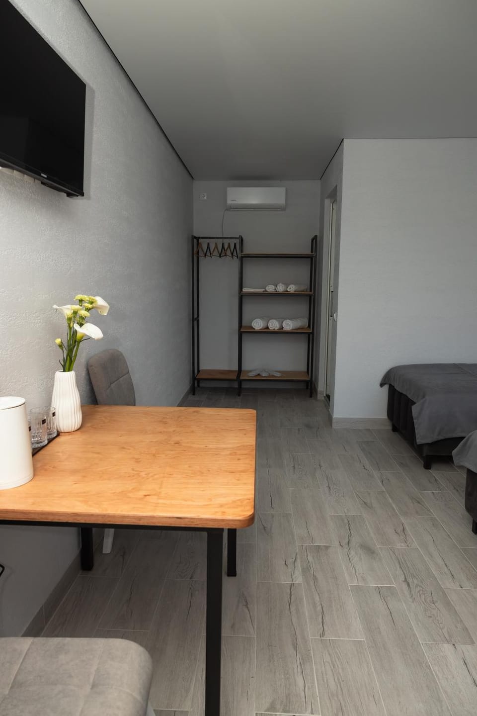 TV and multimedia, Dining area