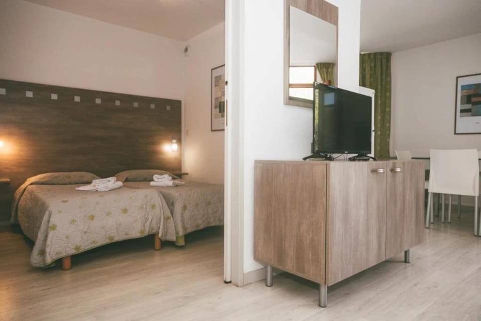 Appartement 3 étoiles - ccbgfdc Apartment in Auvergne-Rhône-Alpes