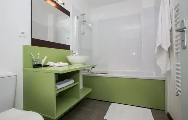 Appartement 3 étoiles - Piscine - ccbgfcd Apartment in Gréoux-les-Bains