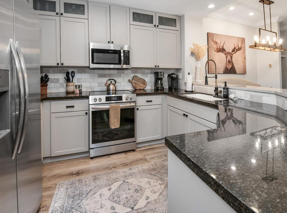 Highlands Slopeside Apartment in Beaver Creek