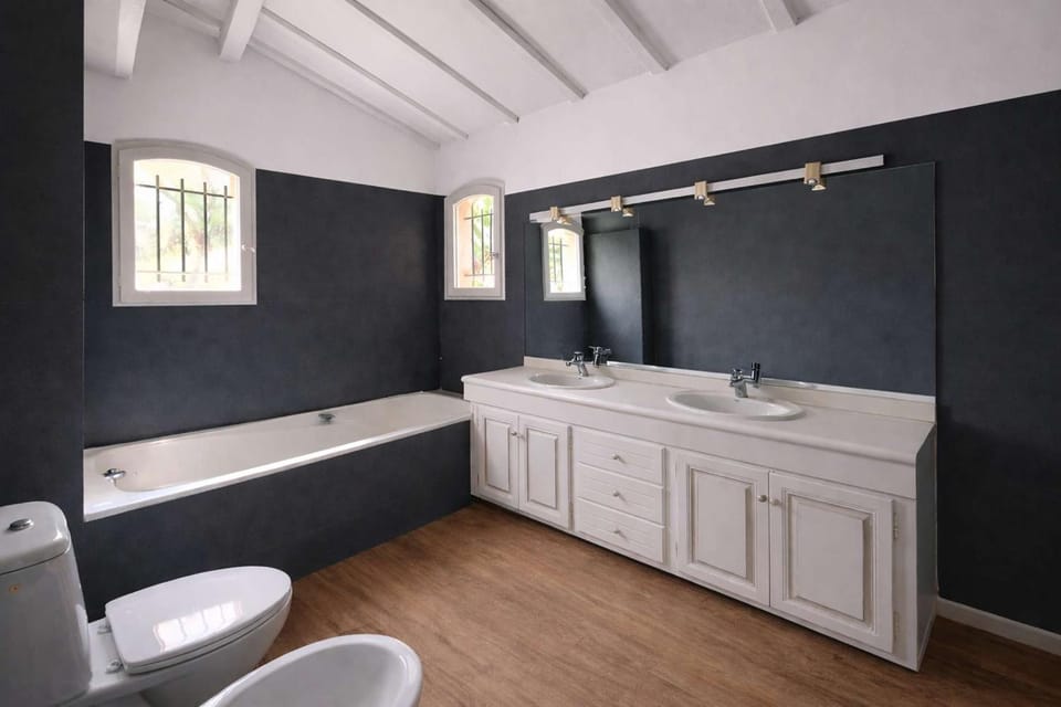 Toilet, Bathroom, Bath