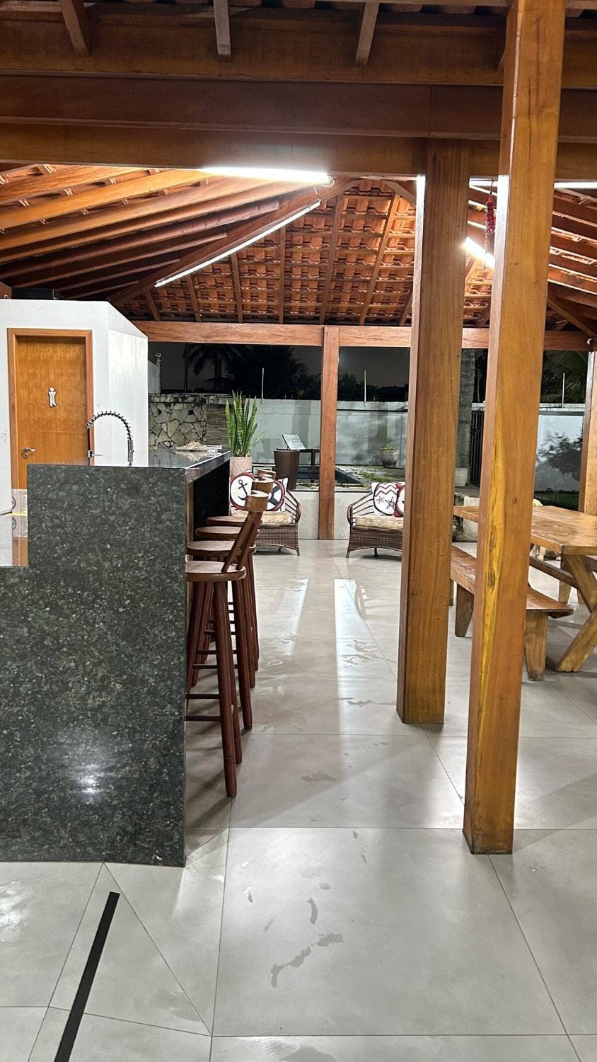 Casa de Temporada com Lazer Completo no Guarujá a 4 Minutos da Praia - Aceita Pets House in State of São Paulo