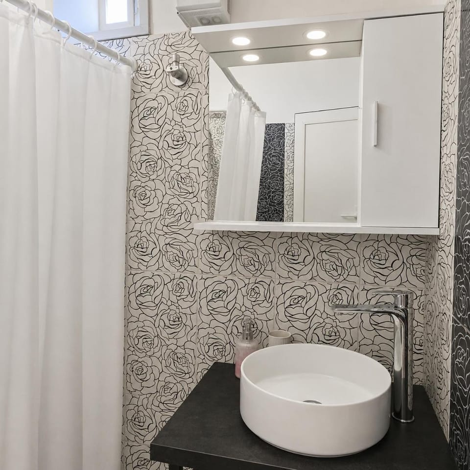 Meltemi Studios Polychrono Apartment in Halkidiki
