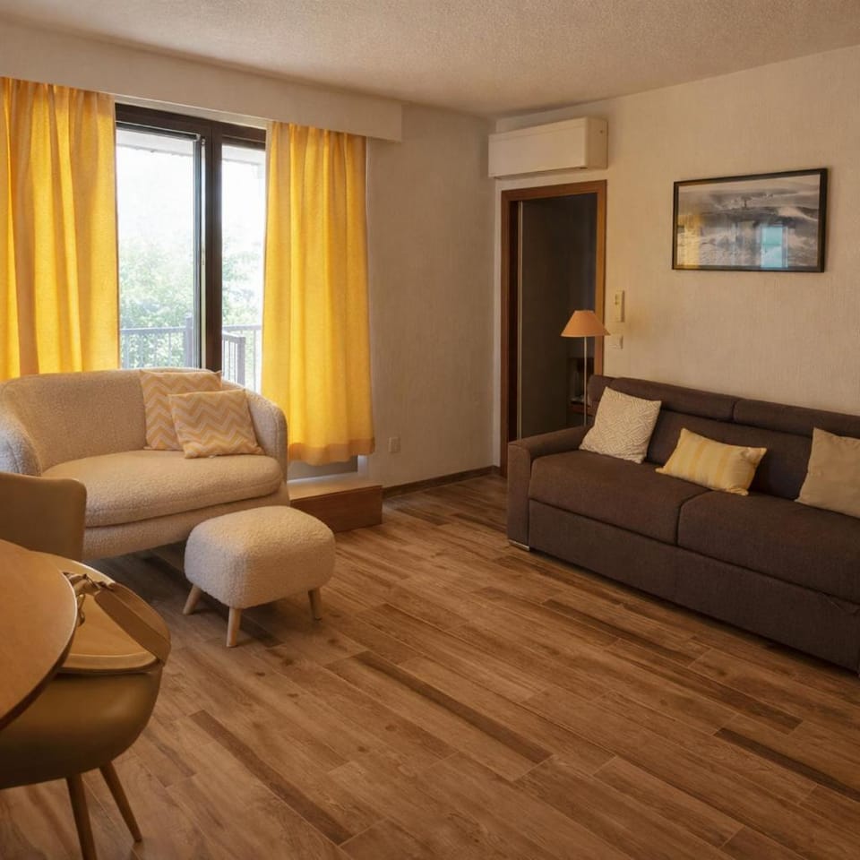 Penthouse Soleil Apartment in Bruges