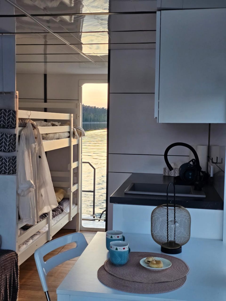 Houseboat Bella Docked boat in Poland