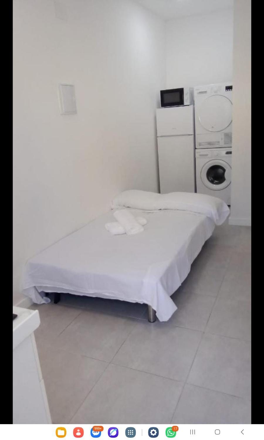 Estudio encantador cerca del carrefour rosaleda Apartment in Malaga