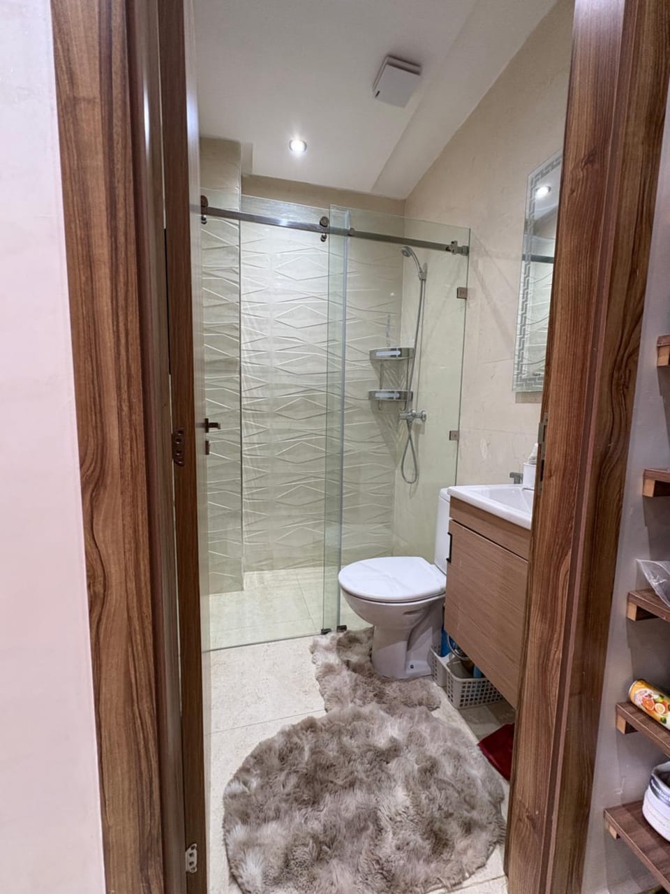 Shower, Toilet, Bathroom