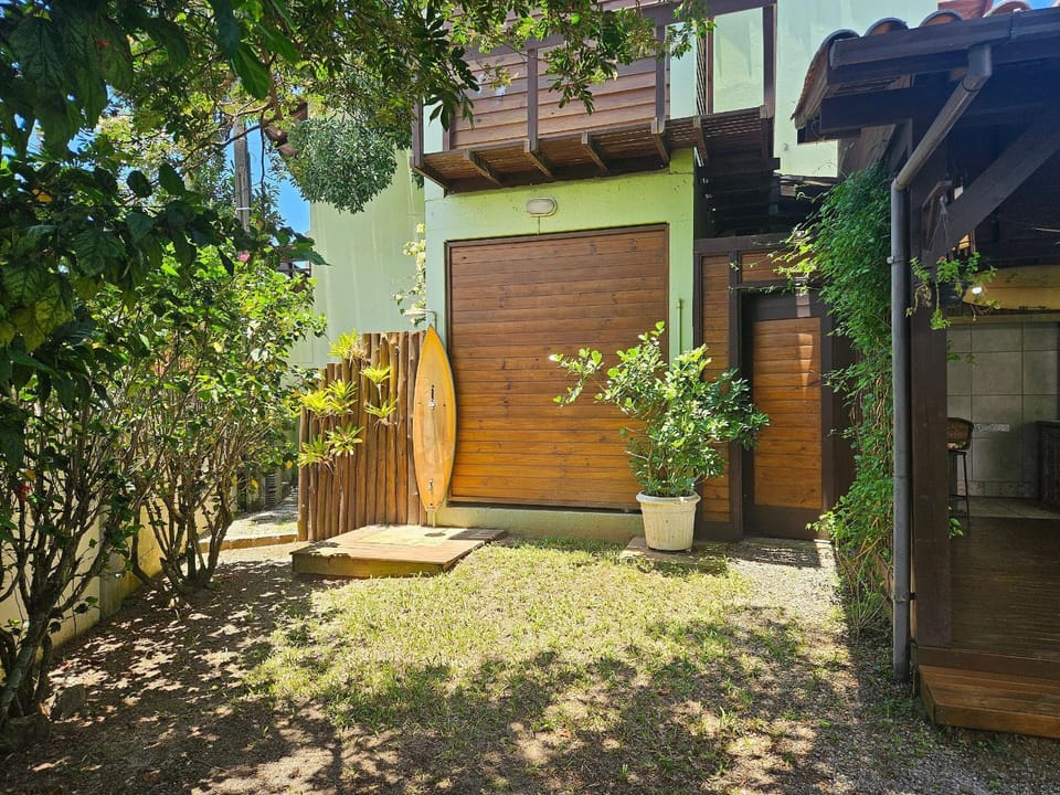 Condomínio Brises Downtown Ferrugem House in Garopaba
