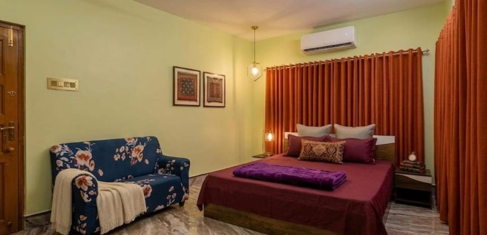 The Cozy Retreat Apartment in Kolkata