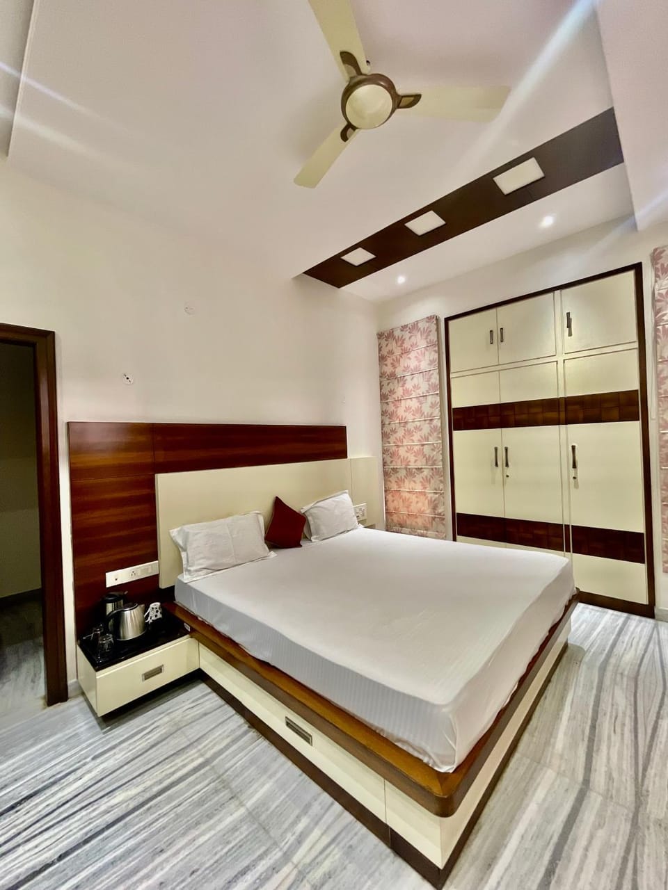 ZenRoofs-3 BHK Bungalow House in Jaipur