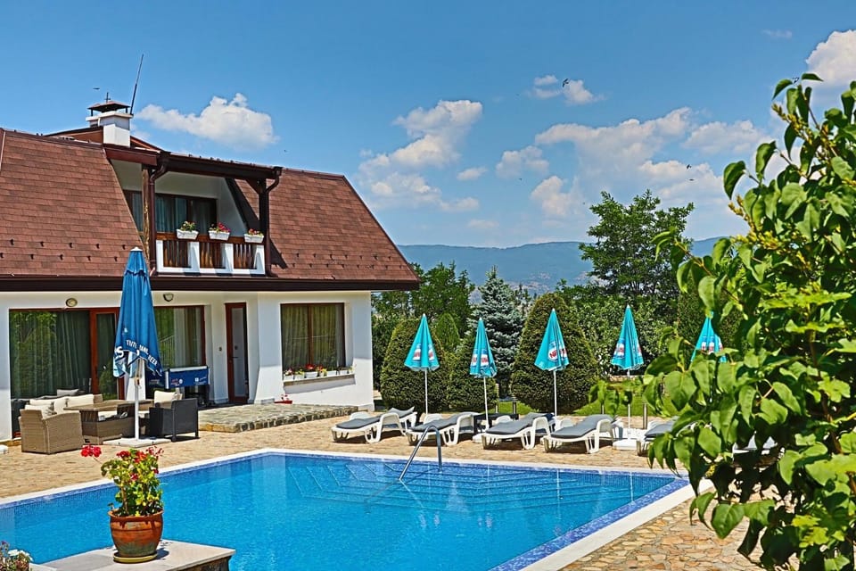 Holiday House Kubrat Bed and Breakfast in North Macedonia