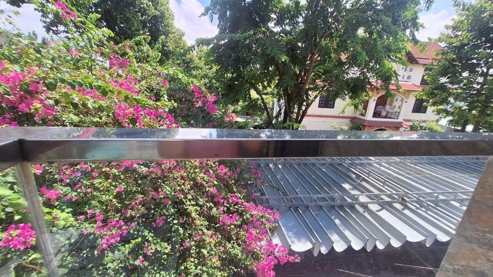 Ngôi nhà Ban Mai - Morning House Bed and Breakfast in Ho Chi Minh City