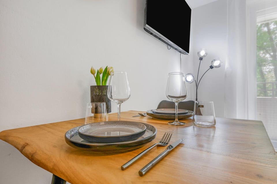 TV and multimedia, Dining area
