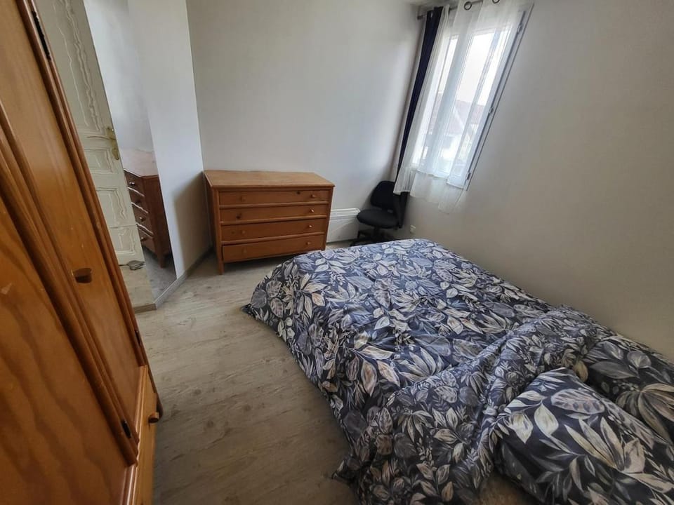 Family Home, Metro Line 14, Orly Apt House in Chevilly Larue