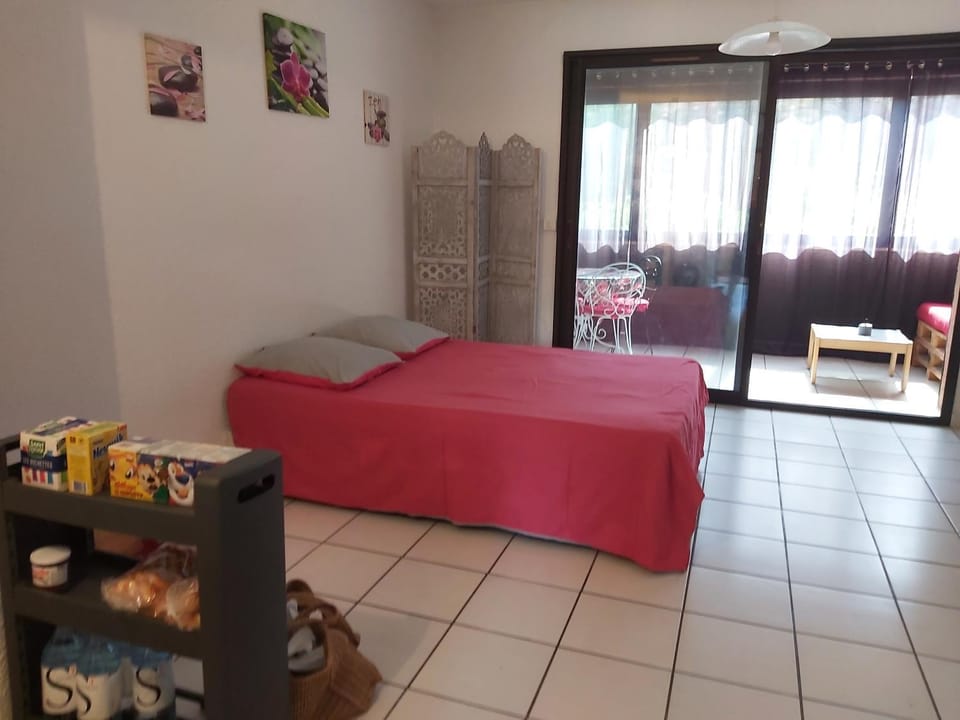 Appartement tout confort dans résidence avec piscine Apartment in Corsica