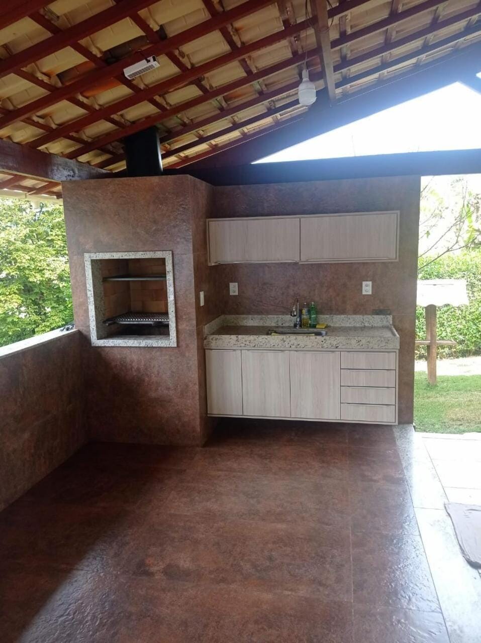 Pesque no quintal, piscina aquecida e sauna House in State of Minas Gerais, Brazil