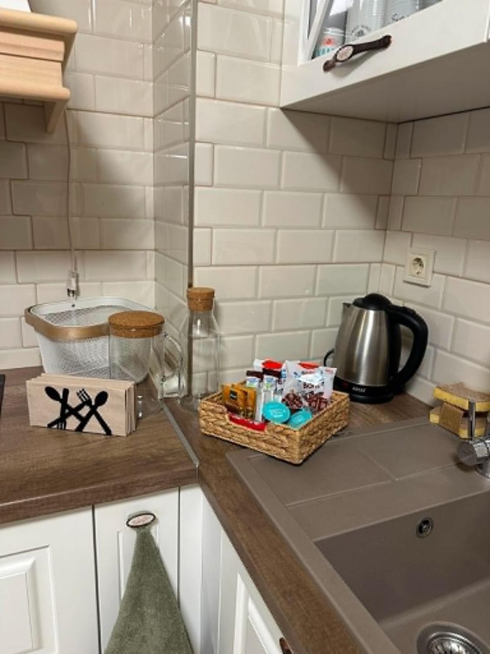 Coffee/tea facilities, Kitchen or kitchenette