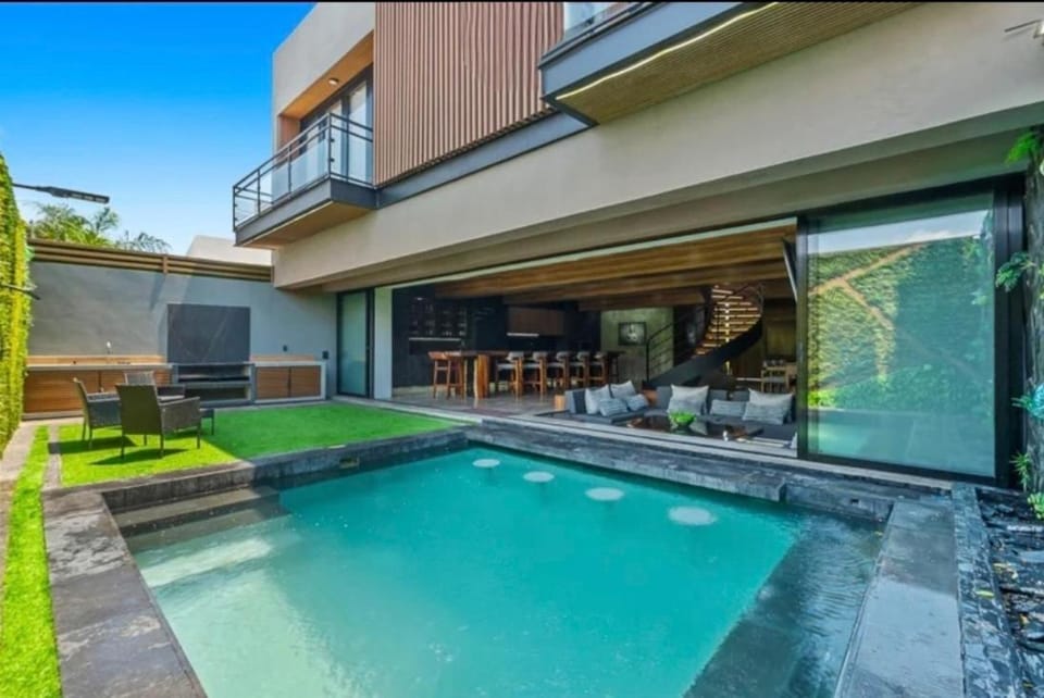 Master House House in La Cruz de Huanacaxtle