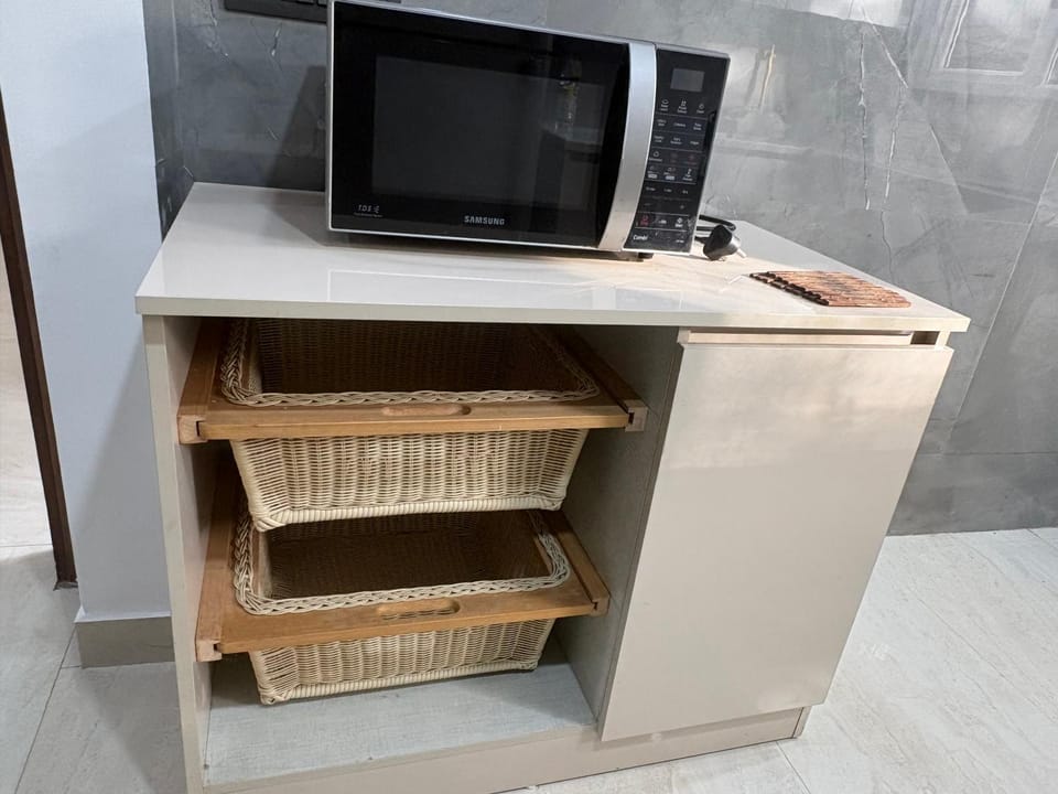 Raya homes Apartment in New Delhi