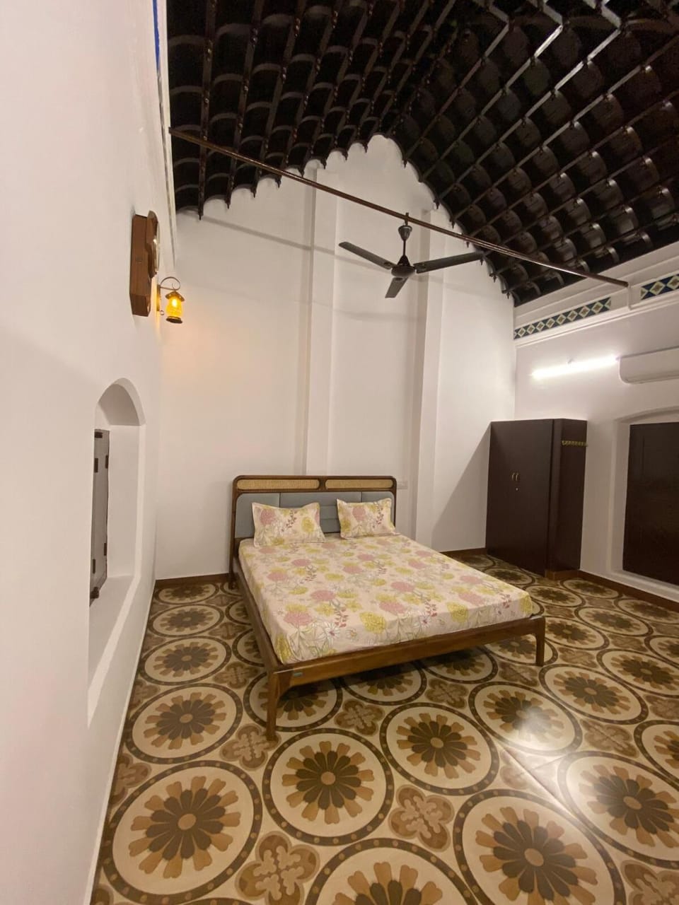 Umbrella Comfy Stays-Subbu House in Madurai