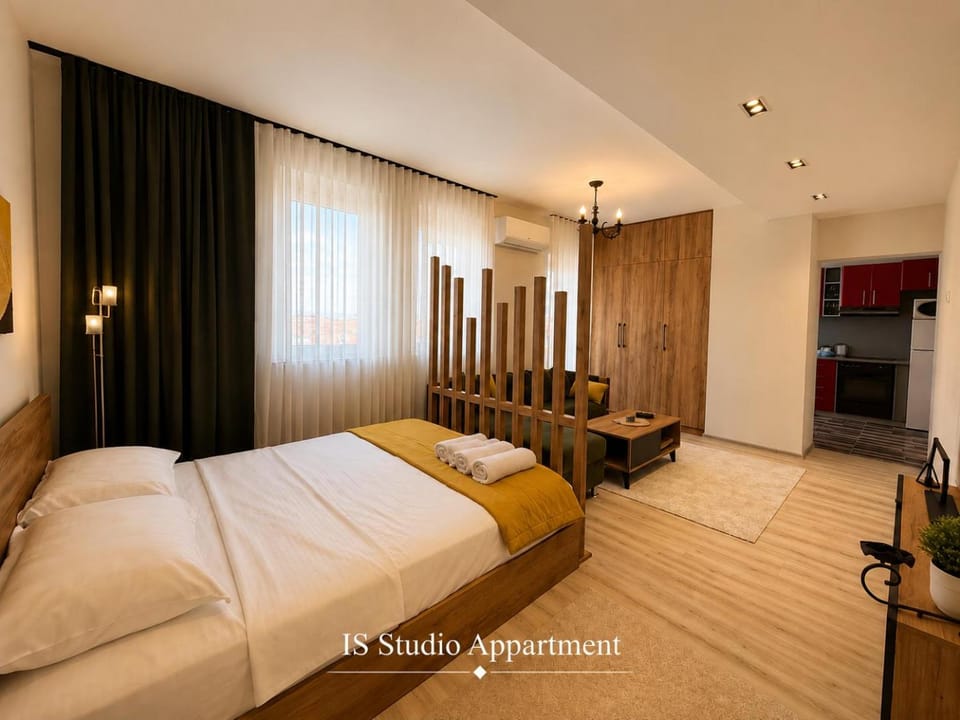 View (from property/room), Bedroom, wardrobe