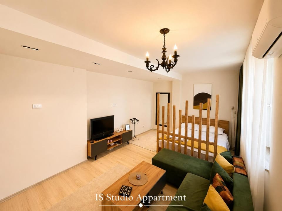 TV and multimedia, View (from property/room), Bedroom