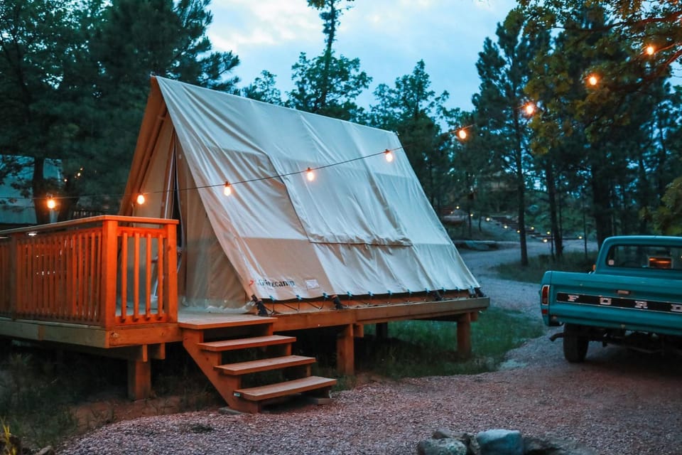 Glamping Retreat, Forest Escape in the Black Hills Luxury tent in East Custer