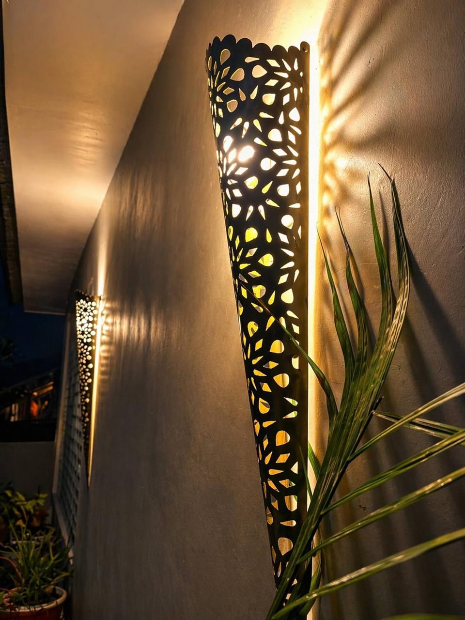 Azure Chameleon House House in Tanzania