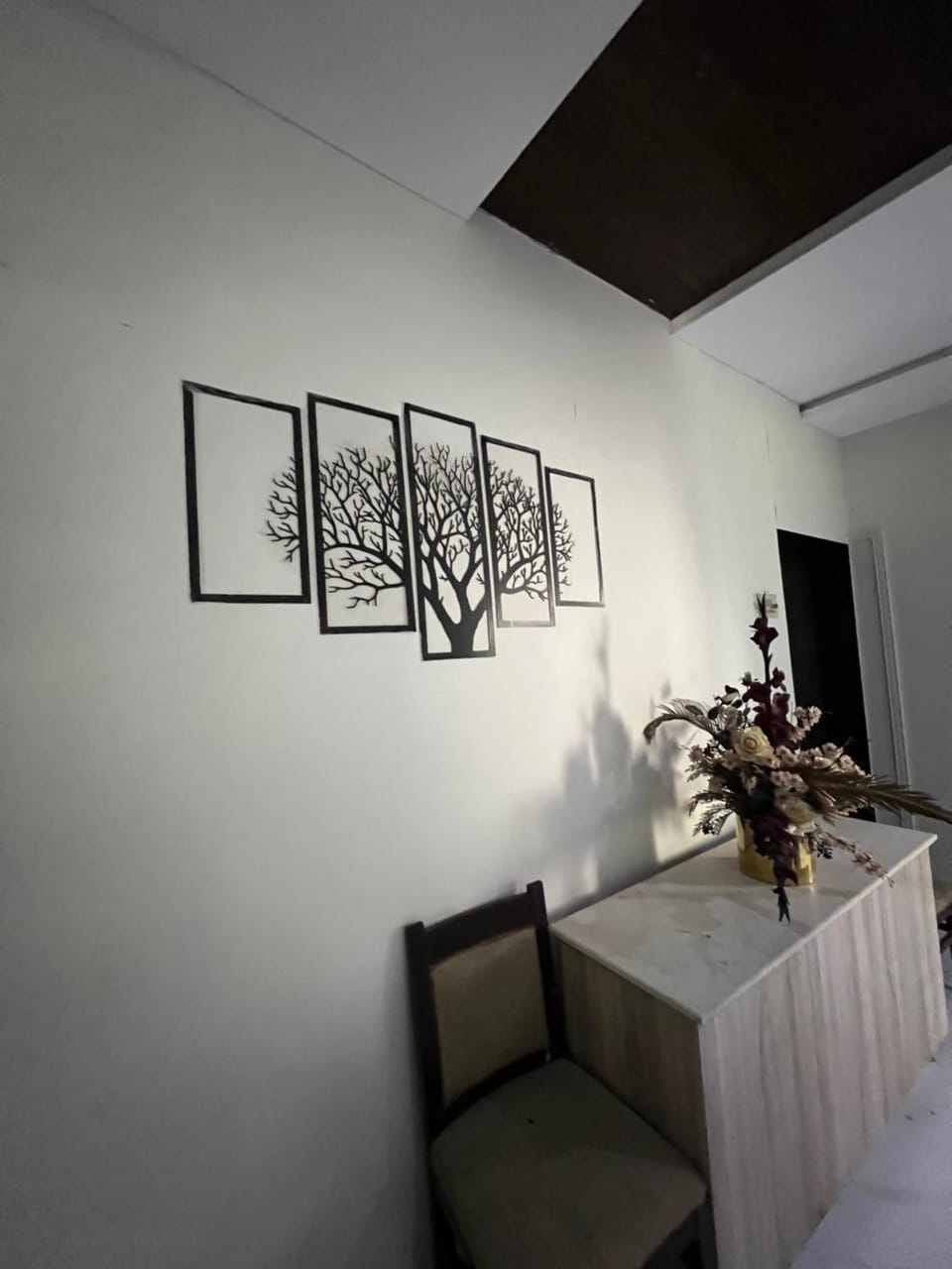 brick hotel & luxury suites Hotel in Lahore