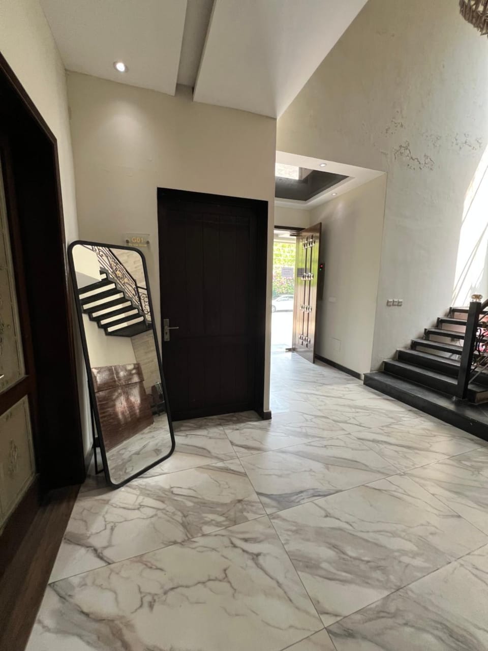 brick hotel & luxury suites Hotel in Lahore