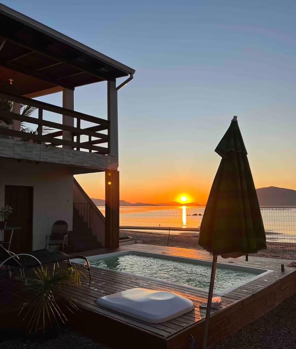 Beach, Swimming pool