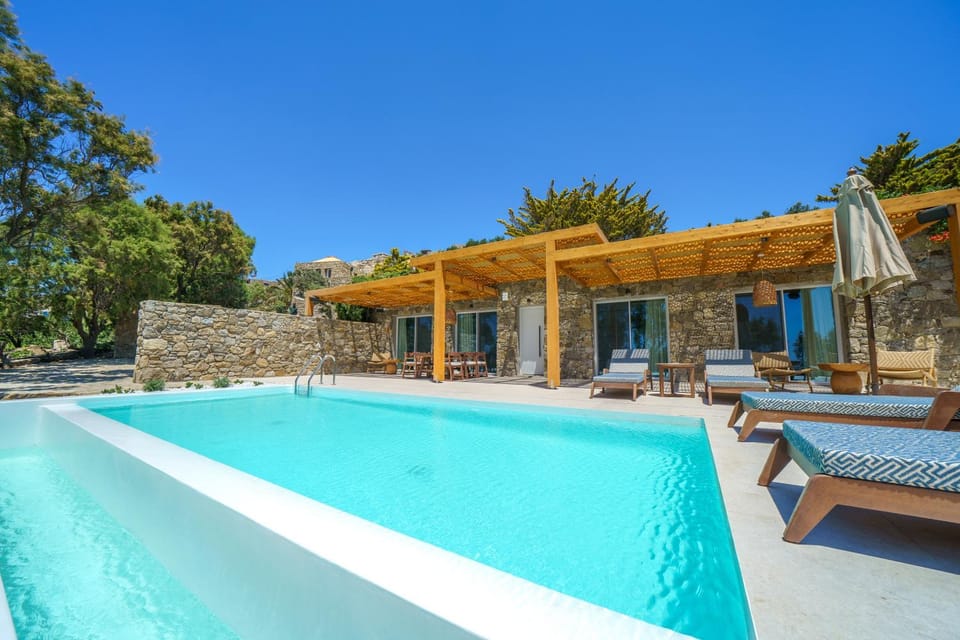 Primadonna Luxury Villas Apartment hotel in Mykonos, Mikonos 846 00, Greece