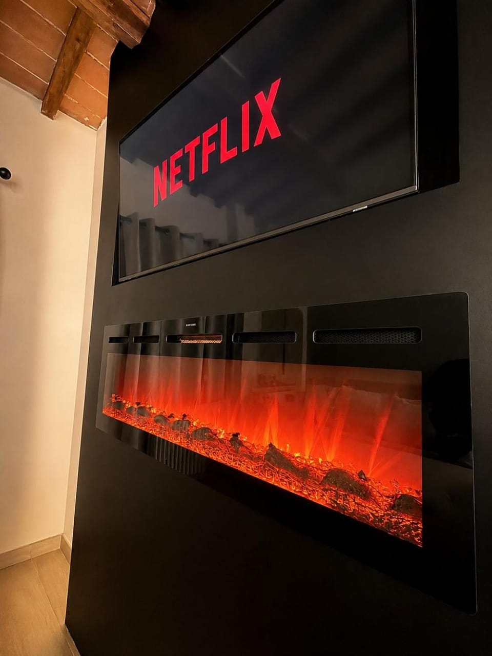 TV and multimedia, Evening entertainment, fireplace