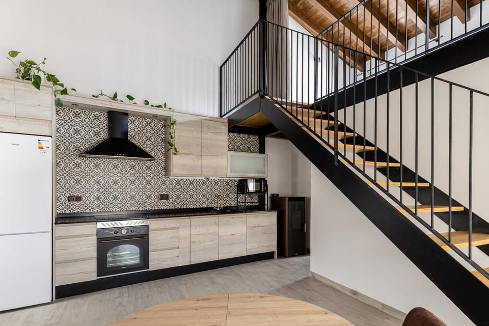 Kitchen or kitchenette, oven, pet friendly