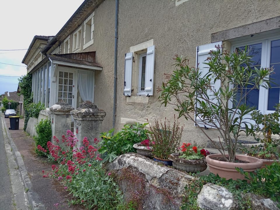 Une chambre à la campagne Bed and Breakfast in Nouvelle-Aquitaine