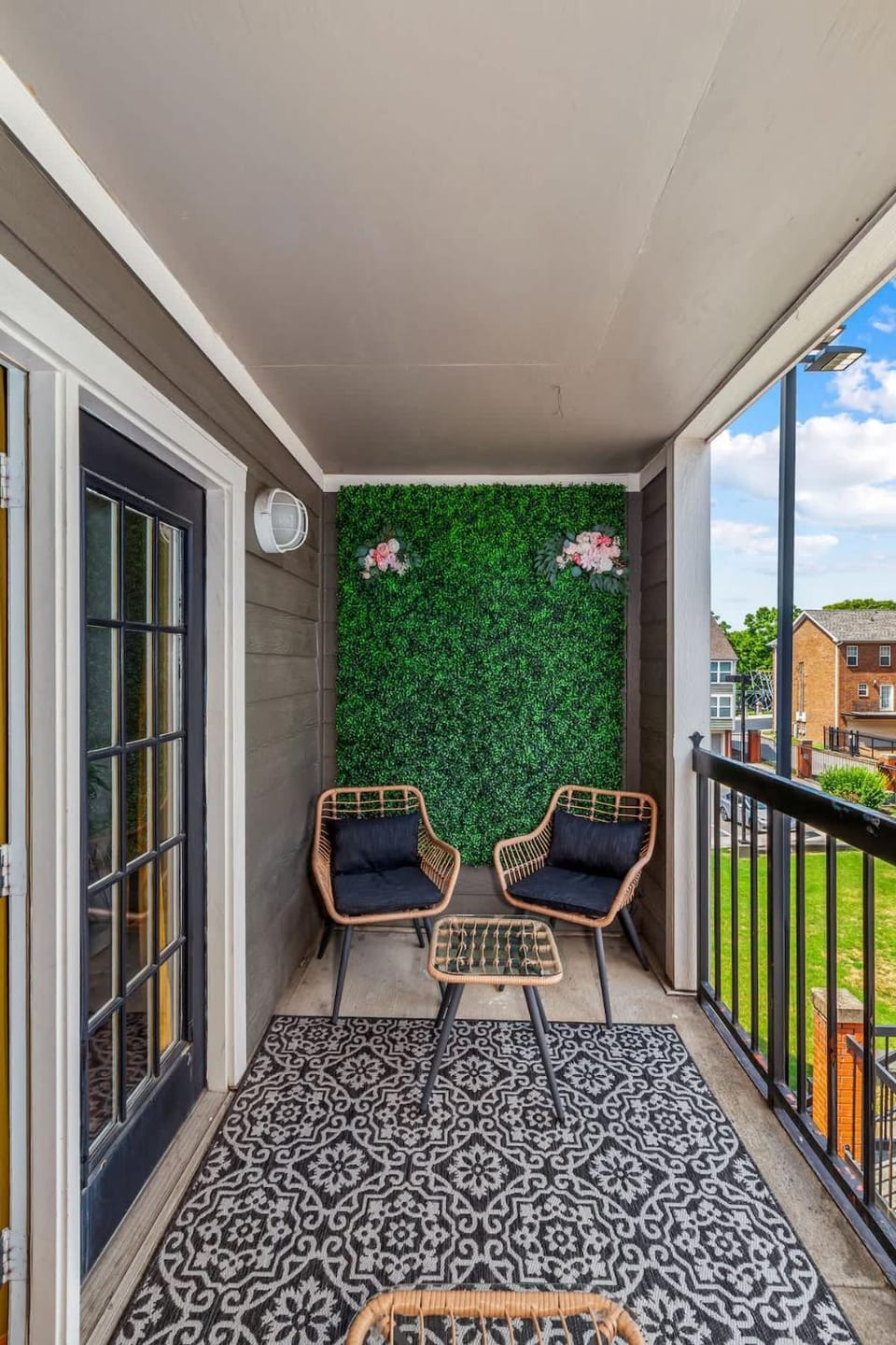 Lainey's Loft by Stay Local Nashville House in Nashville