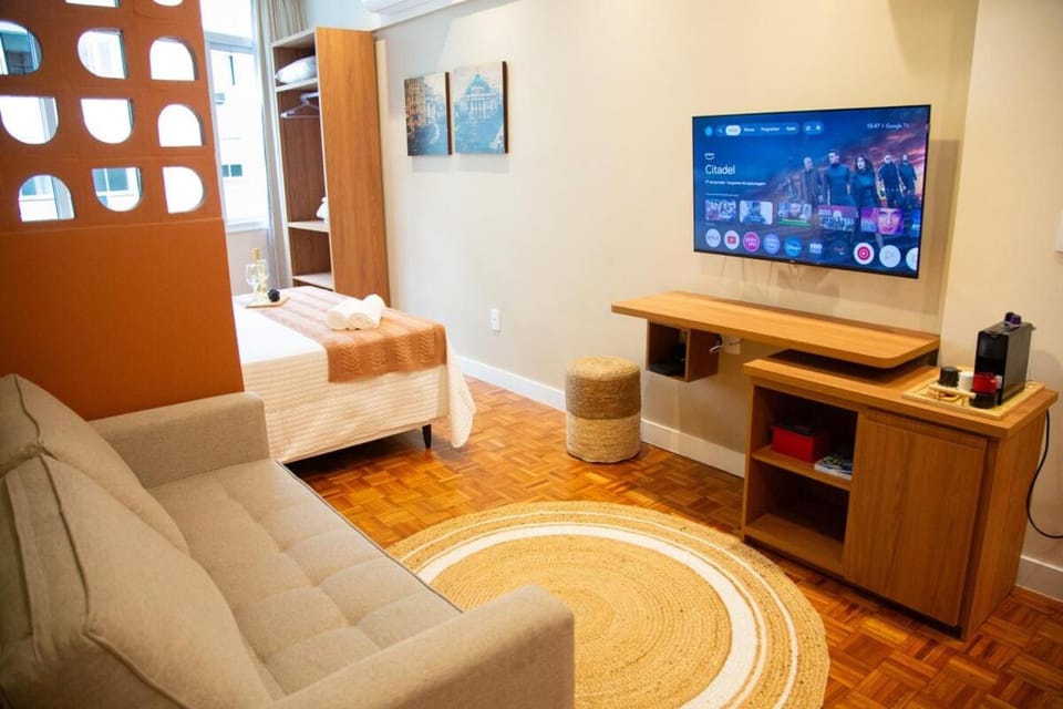 Copacabana | Reformado em ótima localização Apartment in Rio de Janeiro
