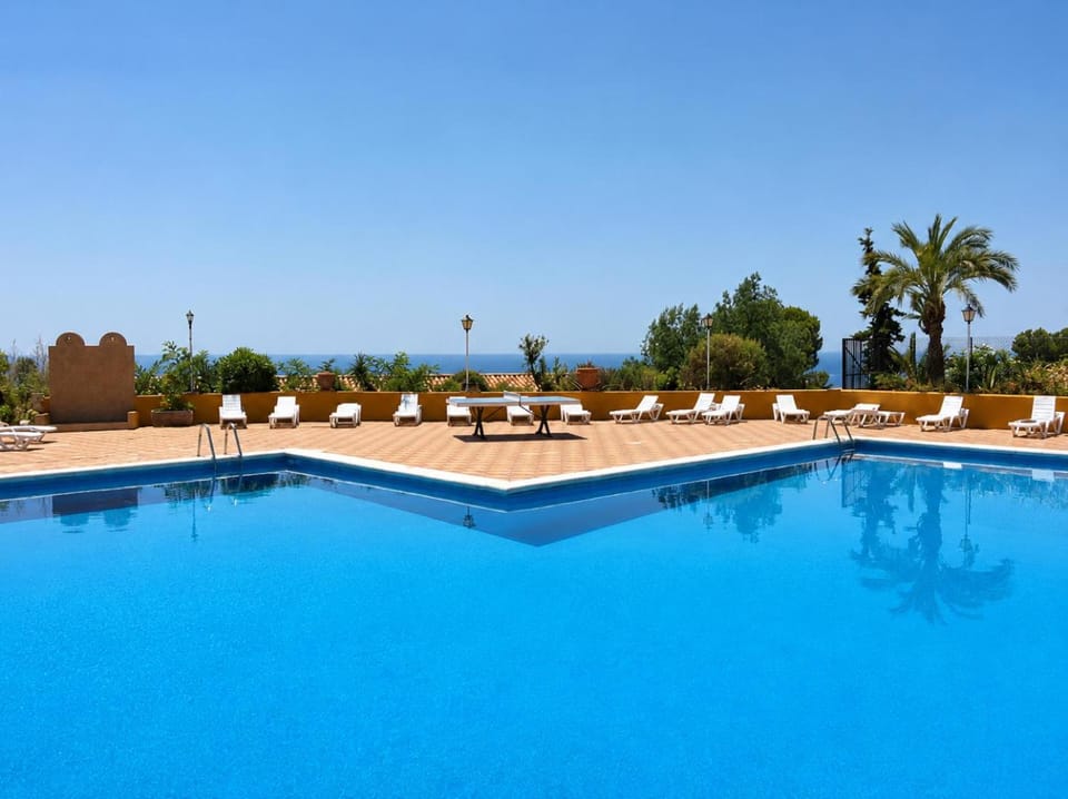 Sea view, Swimming pool