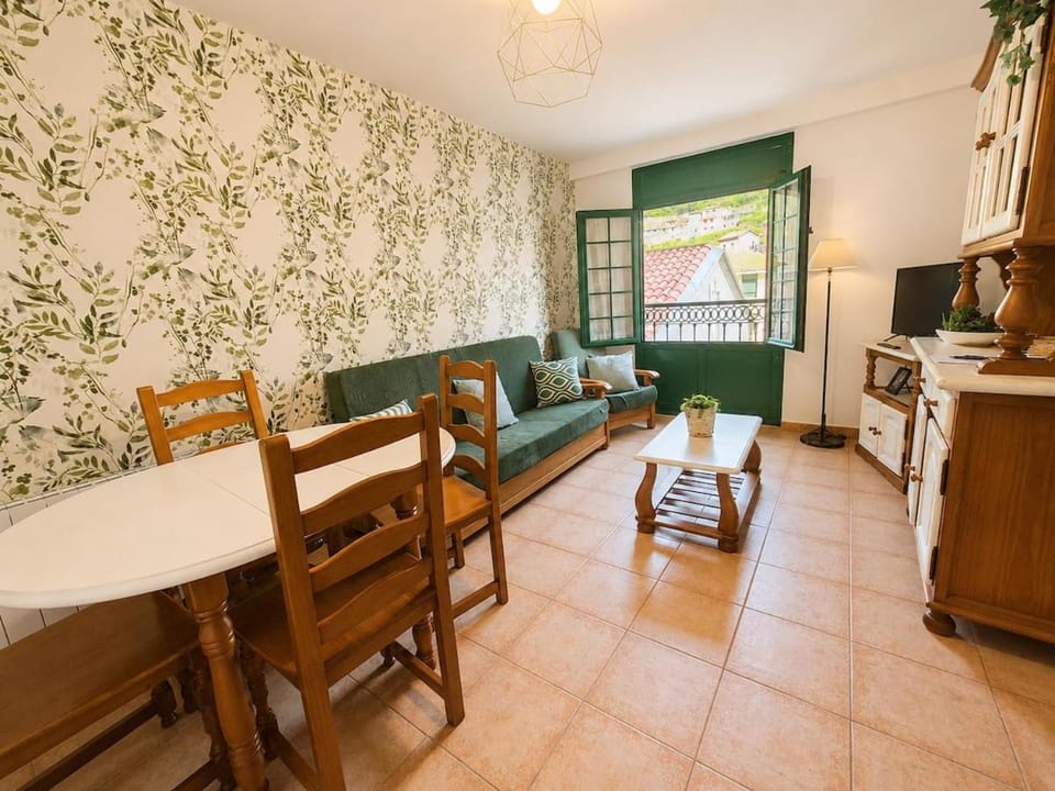 R2R - Apartamentos Rosa de los Vientos Cudillero - Cubierta 306C2 Apartment in Cudillero