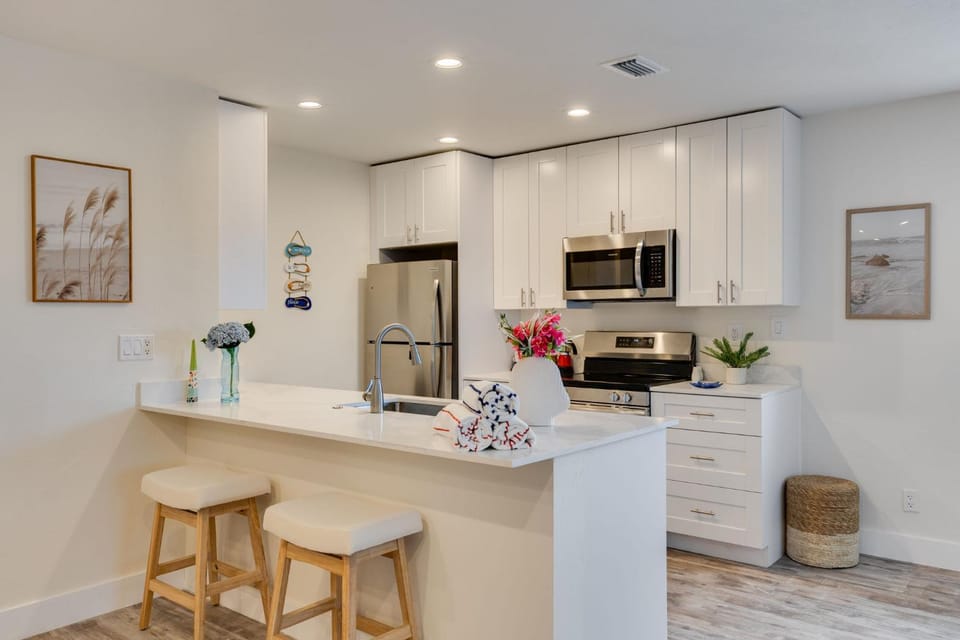 Gorgeous Canal Front Residence at Sanibel Arms House in Sanibel Island