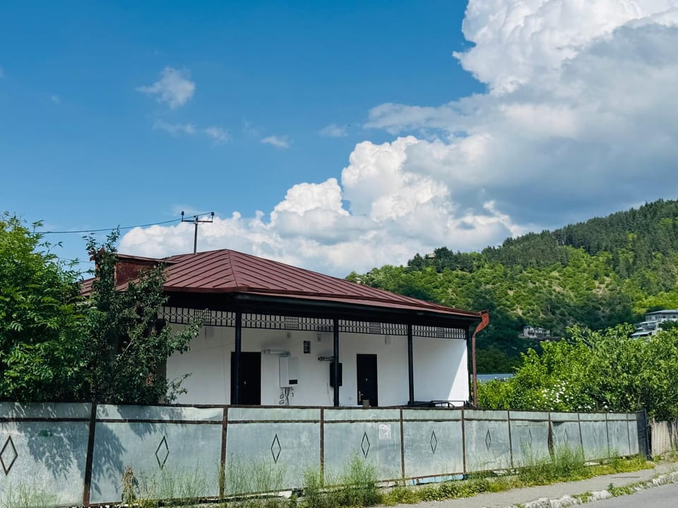 Property building, Day, Natural landscape, Mountain view