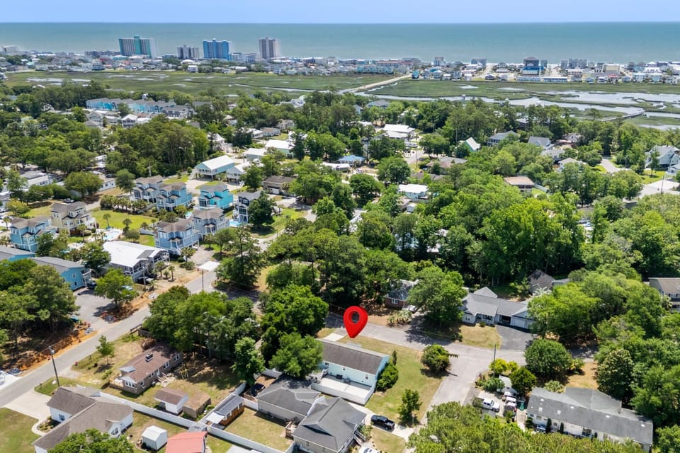 Neighbourhood, Bird's eye view, Location