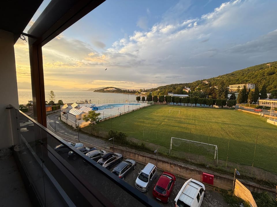 Lake view, Mountain view, Sunset, Parking